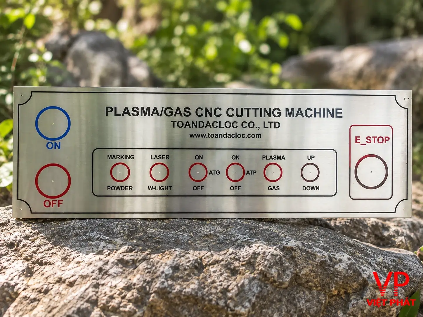 Khắc Laser Trên Inox Có Bền Không? | Việt Phát